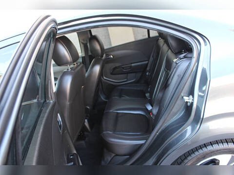 2019 Chevrolet Sonic Premier Auto