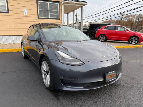 2022 Tesla Model 3 Long Range
