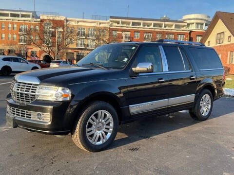 2011 Lincoln Navigator L