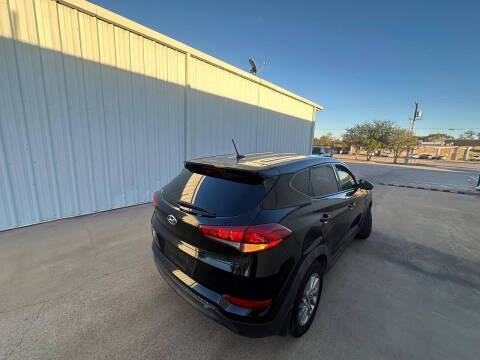 2016 Hyundai Tucson SE