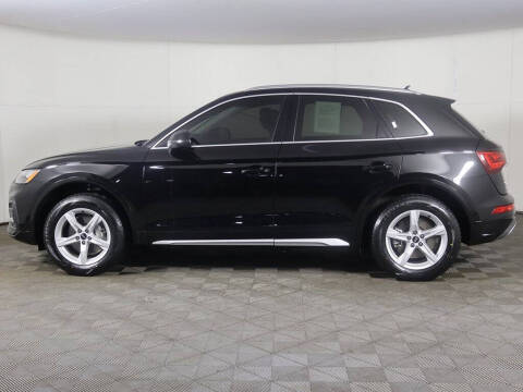 2023 Audi Q5 quattro Premium 40 TFSI
