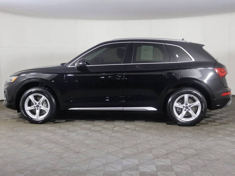 2023 Audi Q5 quattro Premium 40 TFSI