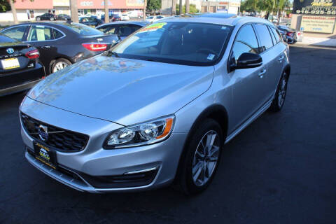 2018 Volvo V60 Cross Country T5 Premier