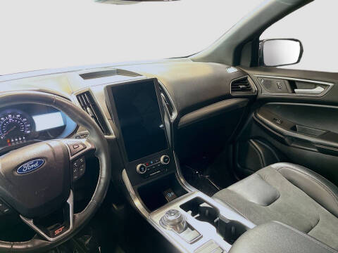 2023 Ford Edge ST