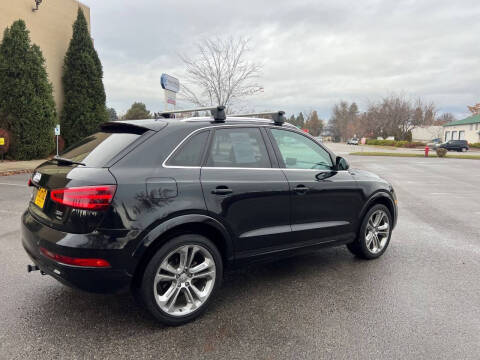 2015 Audi Q3 2.0T quattro Prestige