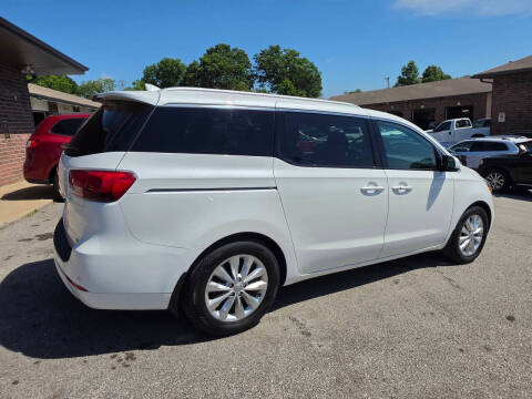 2016 Kia Sedona