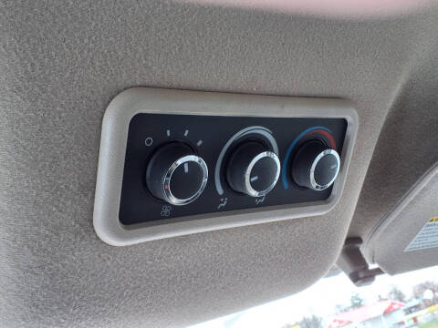 2022 Chevrolet Express LS 3500