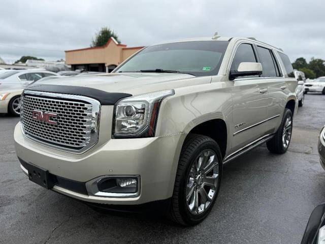 2016 GMC Yukon Denali's photo
