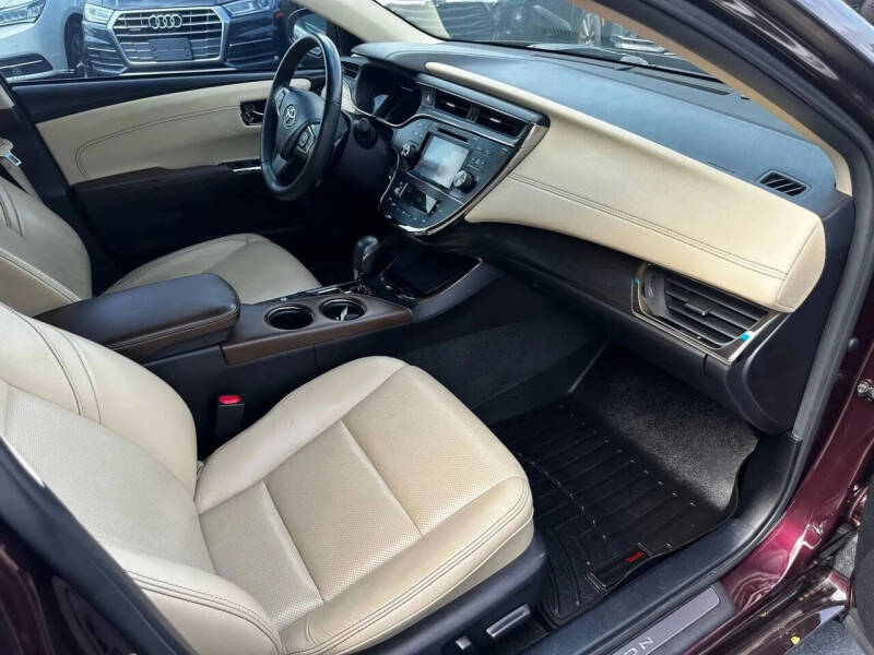 2016 Toyota Avalon Limited