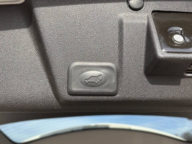 2013 Chevrolet Traverse LTZ