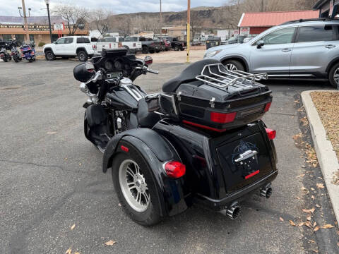2013 Harley-Davidson TRIKE FLHTCUTG
