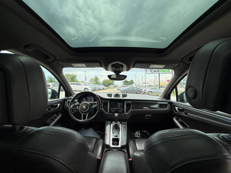2016 Porsche Macan S
