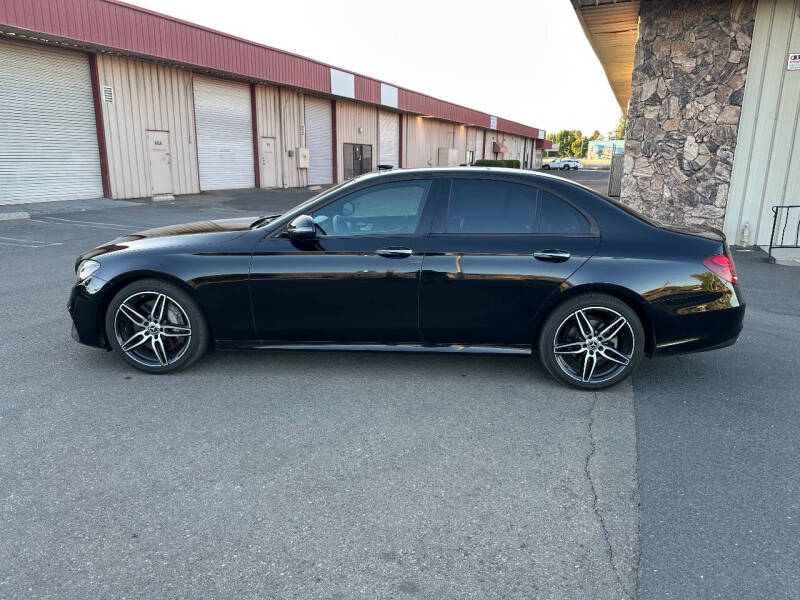 2019 Mercedes-Benz E-Class E 300