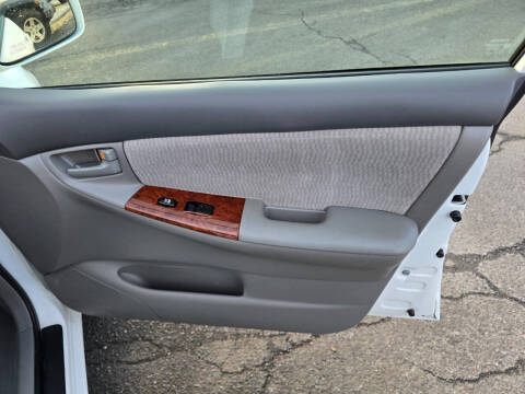 2007 Toyota Corolla LE