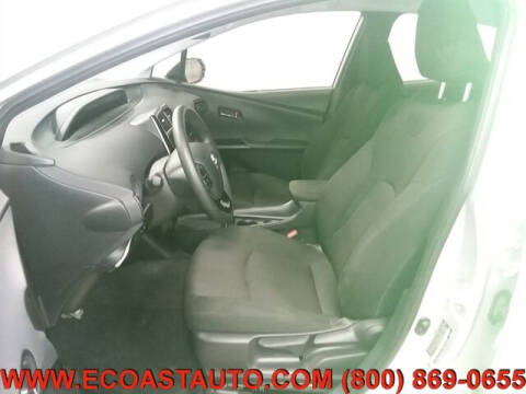 2019 Toyota Prius XLE