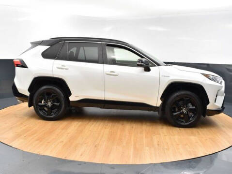 2019 Toyota RAV4 Hybrid XSE
