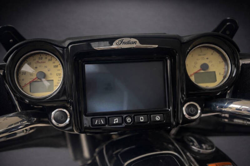 2017 Indian Roadmaster