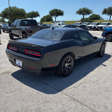 2015 Dodge Challenger SRT 392