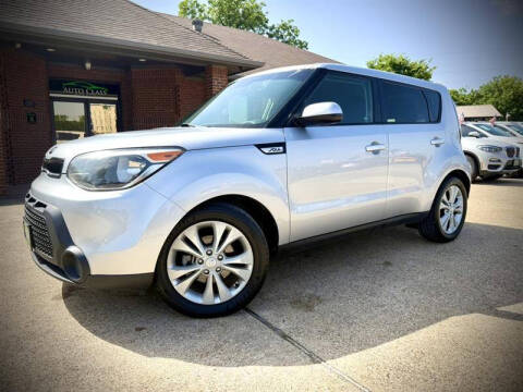 2015 Kia Soul +