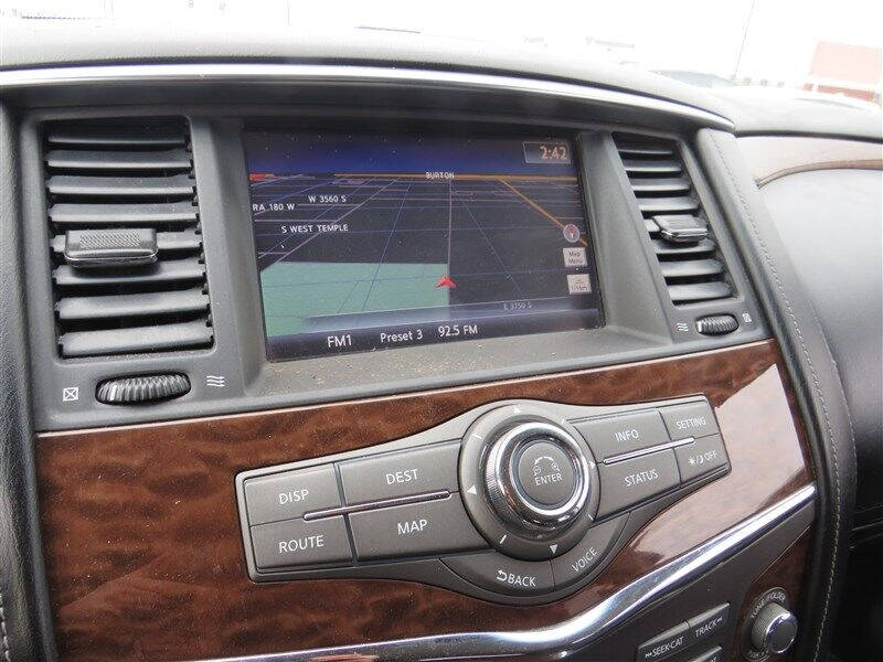 2017 Nissan Armada SV