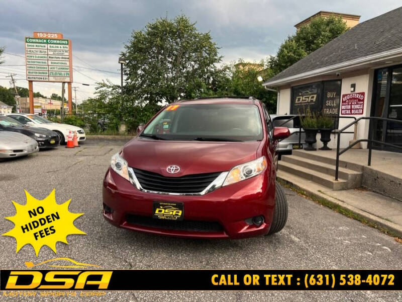 2012 Toyota Sienna LE 7-Passenger