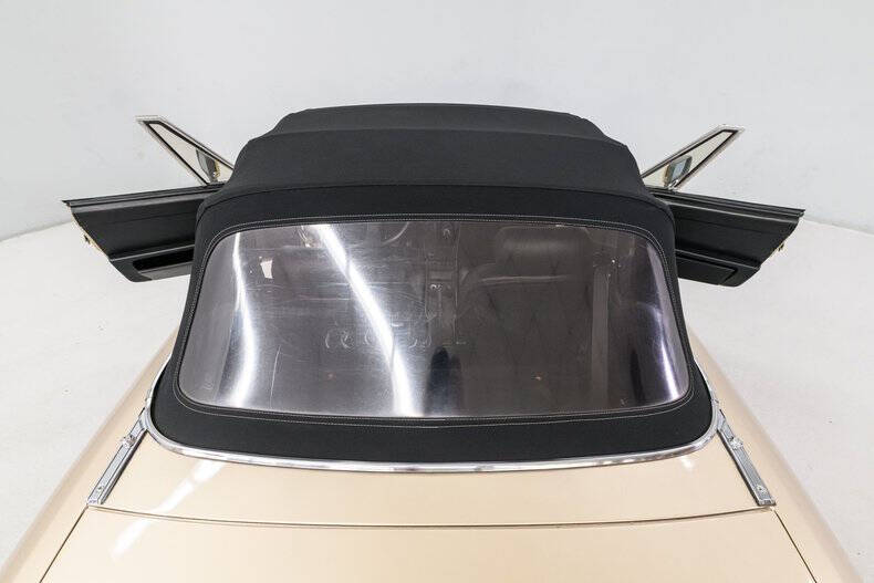 1986 Alfa Romeo Spider Veloce