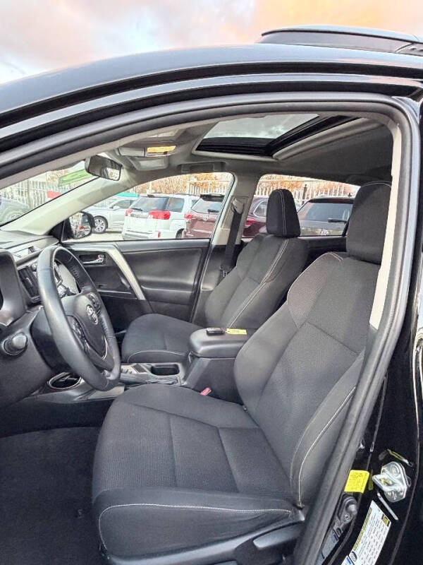 2018 Toyota RAV4 Adventure