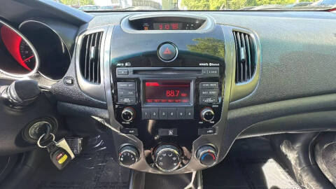 2011 Kia Forte Koup SX