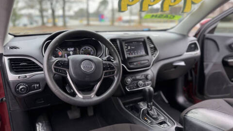 2019 Jeep Cherokee Latitude