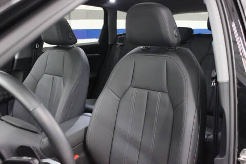2025 Audi Q6 e-tron Premium