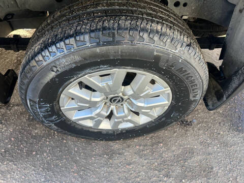 2022 Nissan Frontier SV