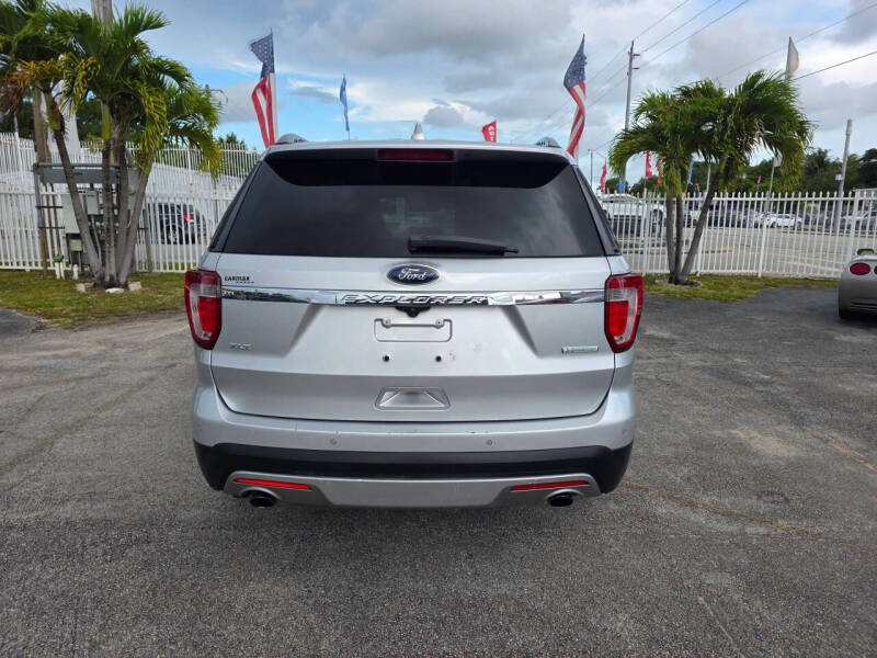 2016 Ford Explorer XLT