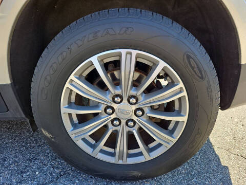 2017 Cadillac XT5 Luxury