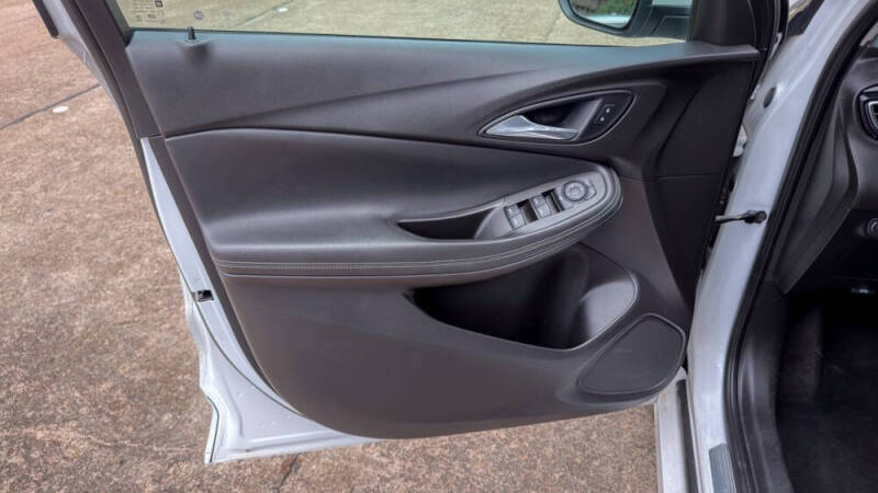 2020 Buick Encore GX Select