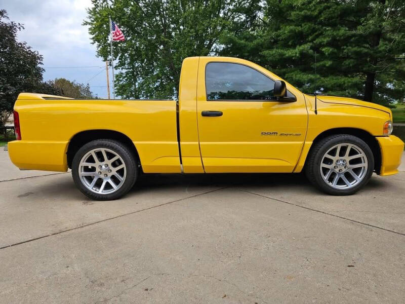 2005 Dodge Ram 1500 SRT-10