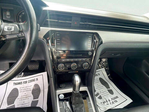 2020 Volkswagen Passat SE