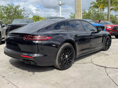 2019 Porsche Panamera