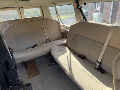 2014 Ford E-Series E-350 SD XLT