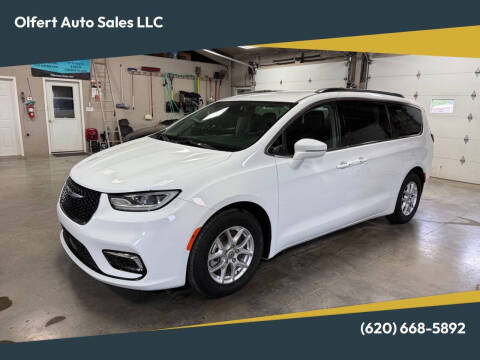 2022 Chrysler Pacifica Touring L