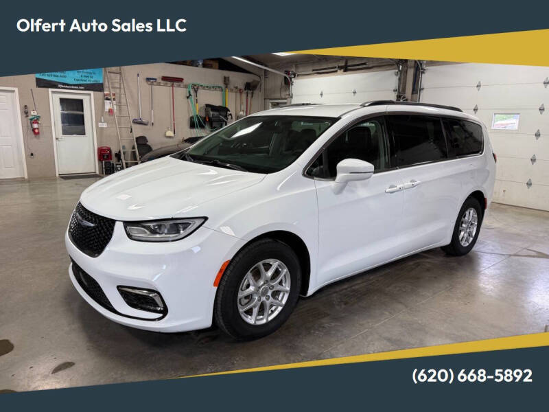 2022 Chrysler Pacifica Touring L