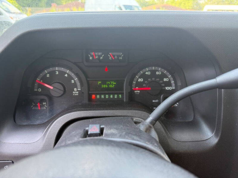 2016 Ford E-Series E-450 SD