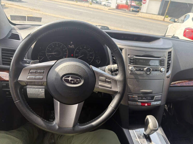 2011 Subaru Outback 2.5i Limited