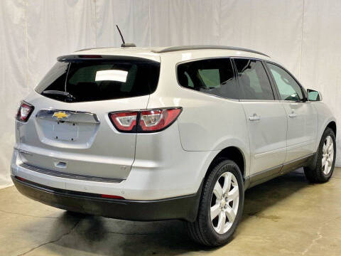 2017 Chevrolet Traverse LT