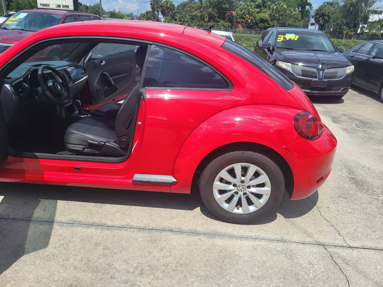 2017 Volkswagen Beetle for sale at FAMILY AUTO BROKERS in Longwood, FL