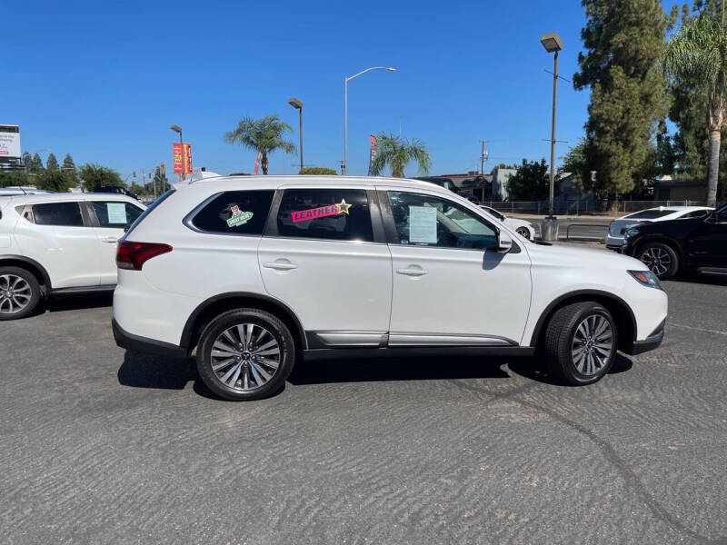 2020 Mitsubishi Outlander SEL photo 14