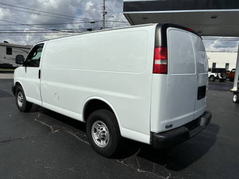 2018 Chevrolet Express 2500