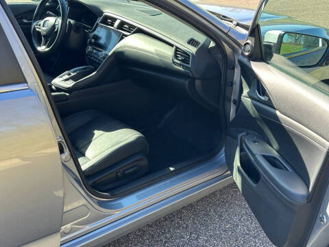 2019 Honda Insight Touring