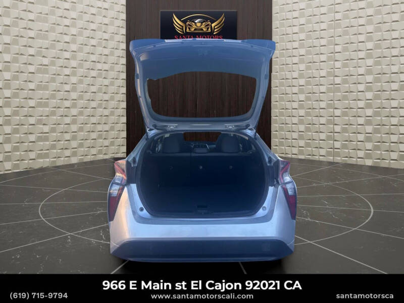 2016 Toyota Prius Two