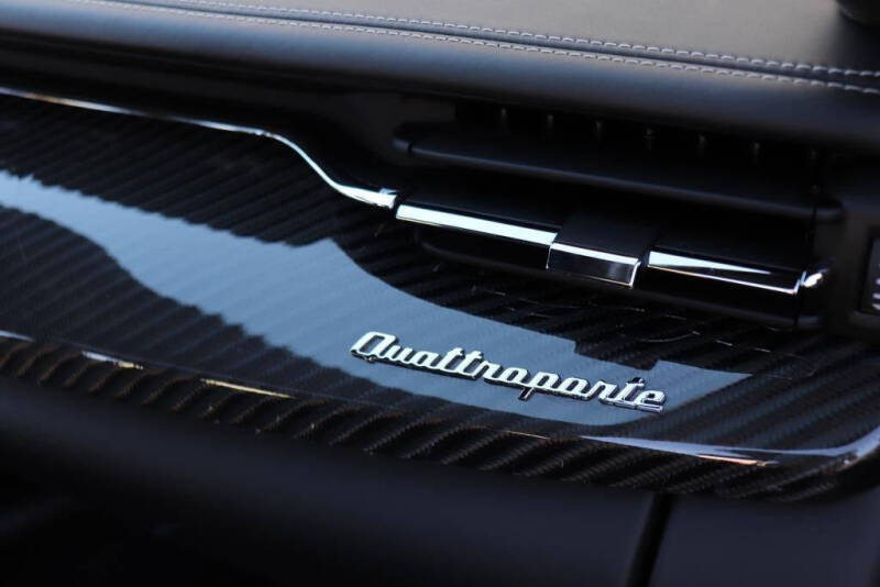 2022 Maserati Quattroporte Modena