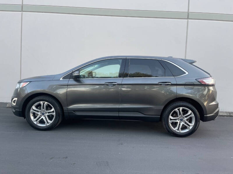 2017 Ford Edge Titanium